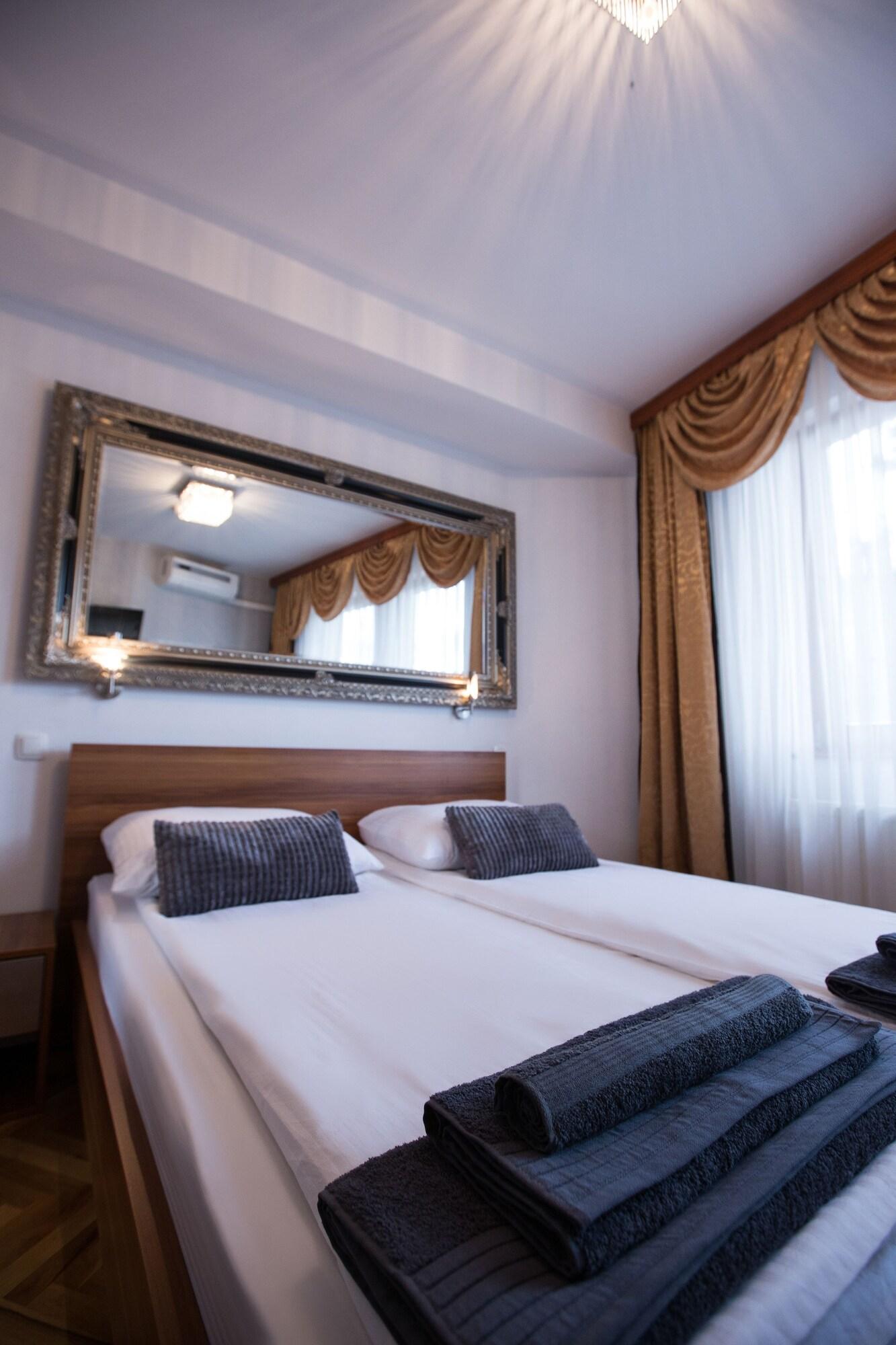 Hotel Herc サラエヴォ エクステリア 写真